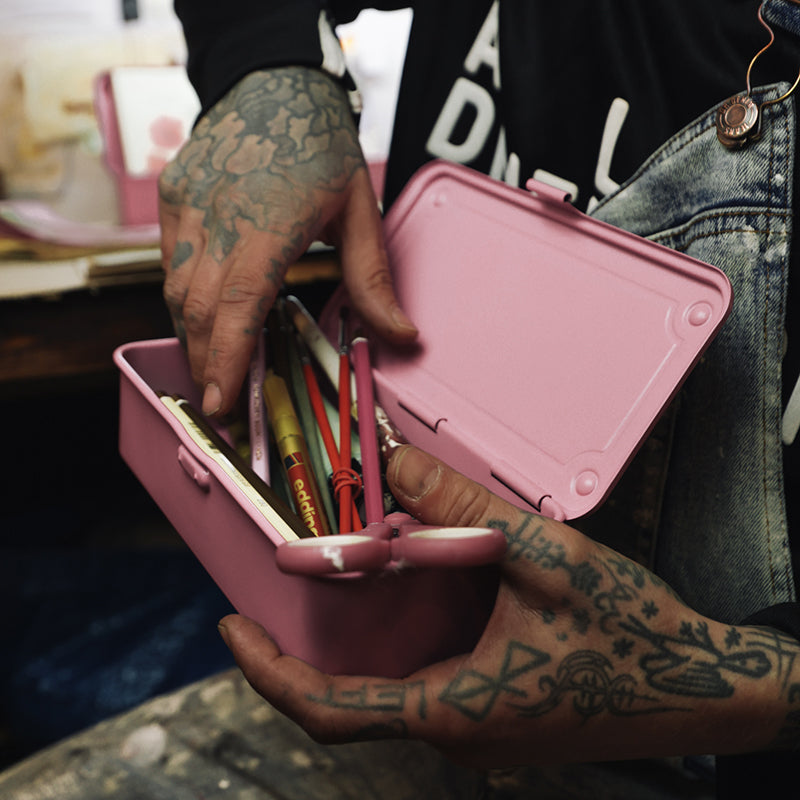 Boîte à outils Toyo Steel T190 rose bonbon | Maison Godillot