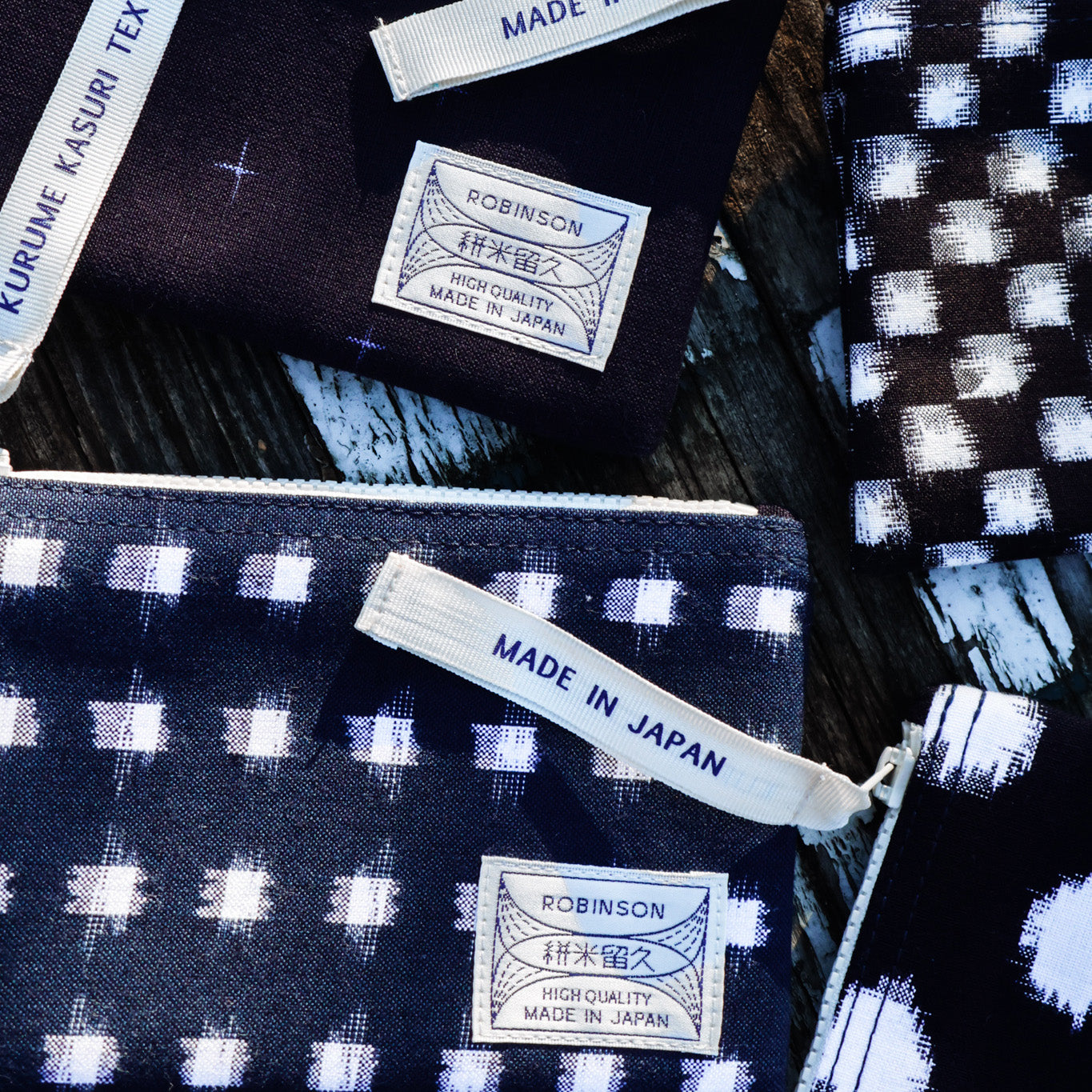Pochette M Kleine Kreuze Marine/Blau