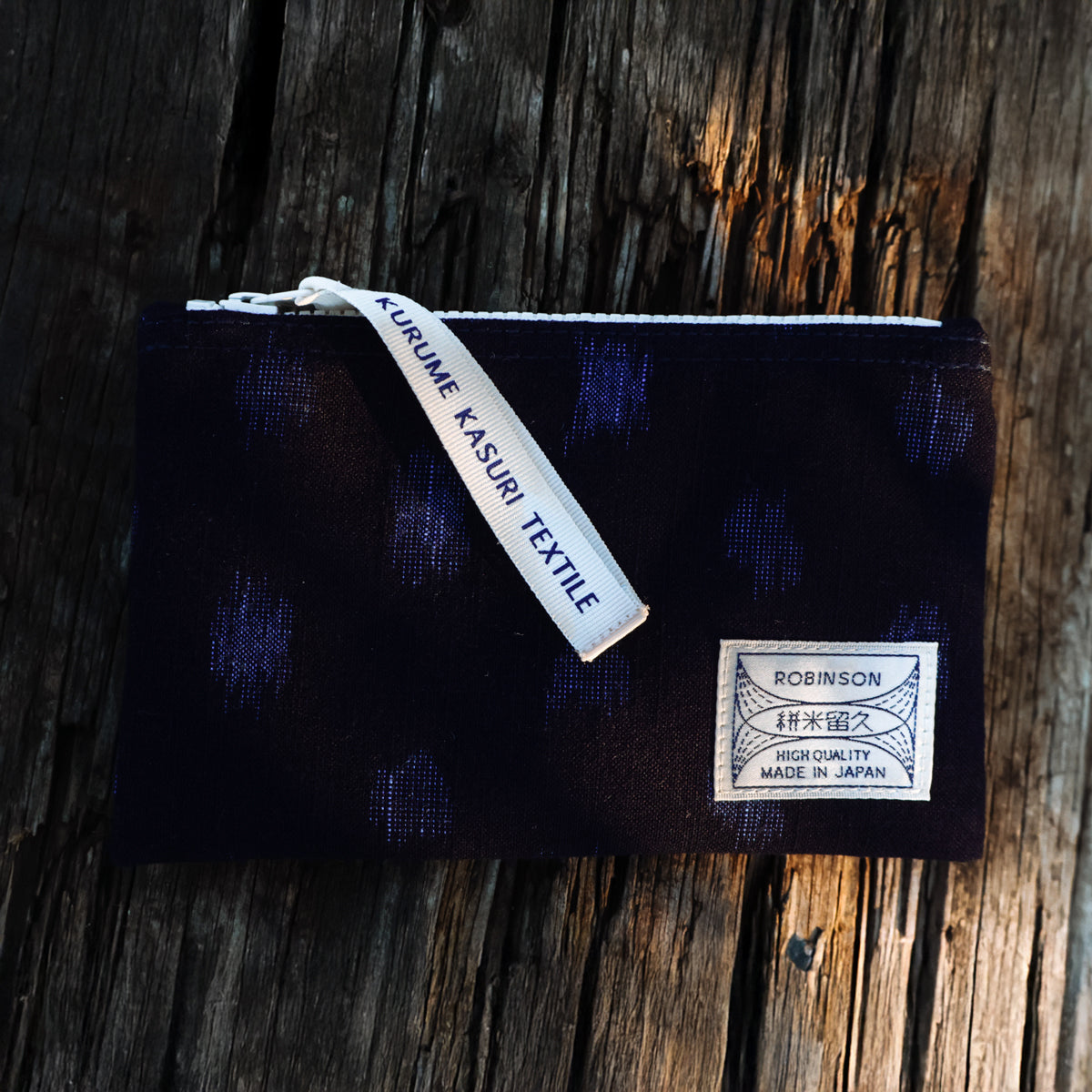 Pochette M Marineblau/Blau mit Punkten