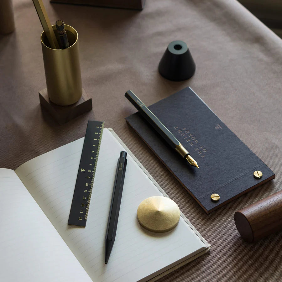 Crayon Classic Revolve Noir · YSTUDIO | Maison Godillot