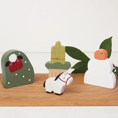 Holzfigur – UMA – Fortune Kollektion (4er-Set)